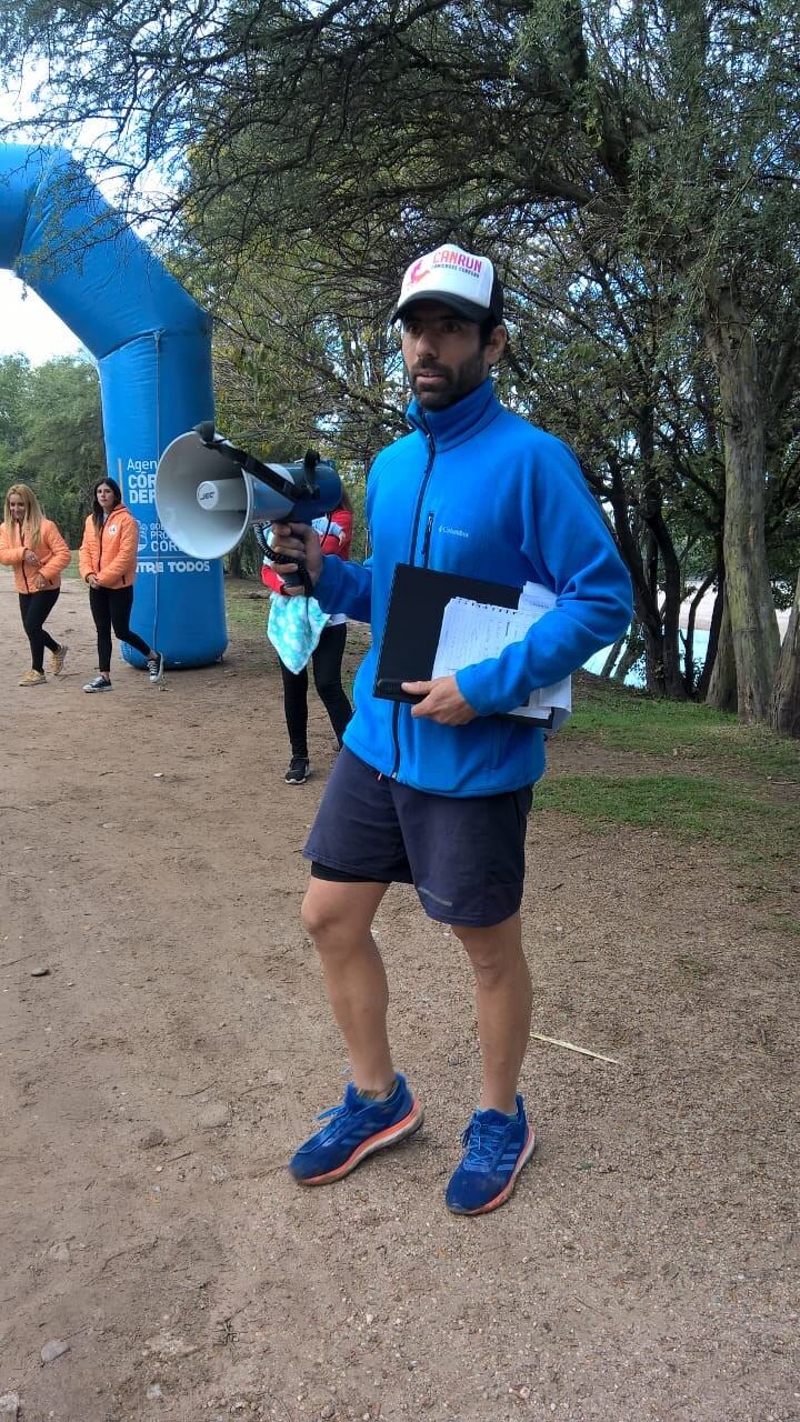 Carrera con sus perros