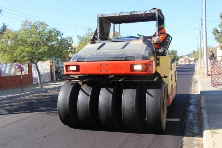 Pavimentación en la villa balnearia.