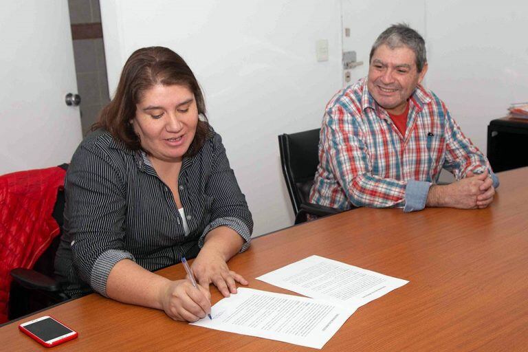 Firma para la revista del CAAD.