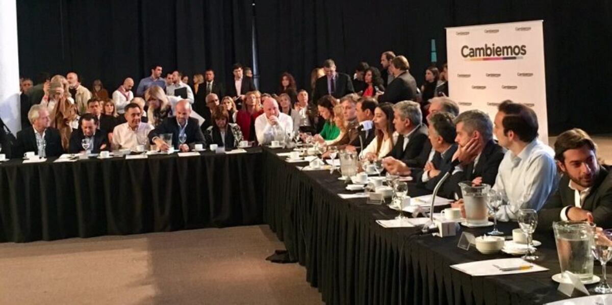 La dirigencia de Cambiemos se comprometió a estar "muy cerca de la gente"