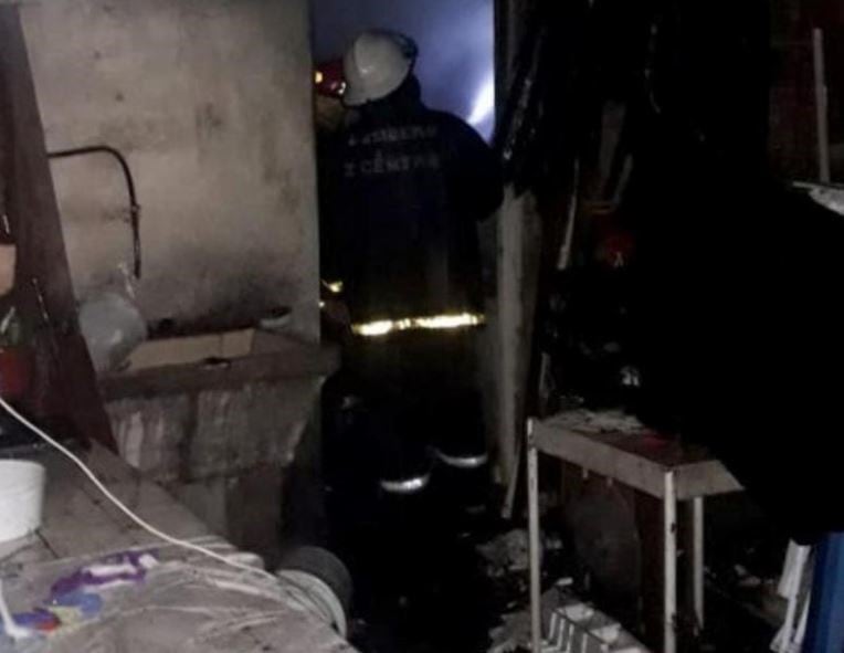 Se incendió una casa por la caída de un rayo. (Foto: El Territorio)