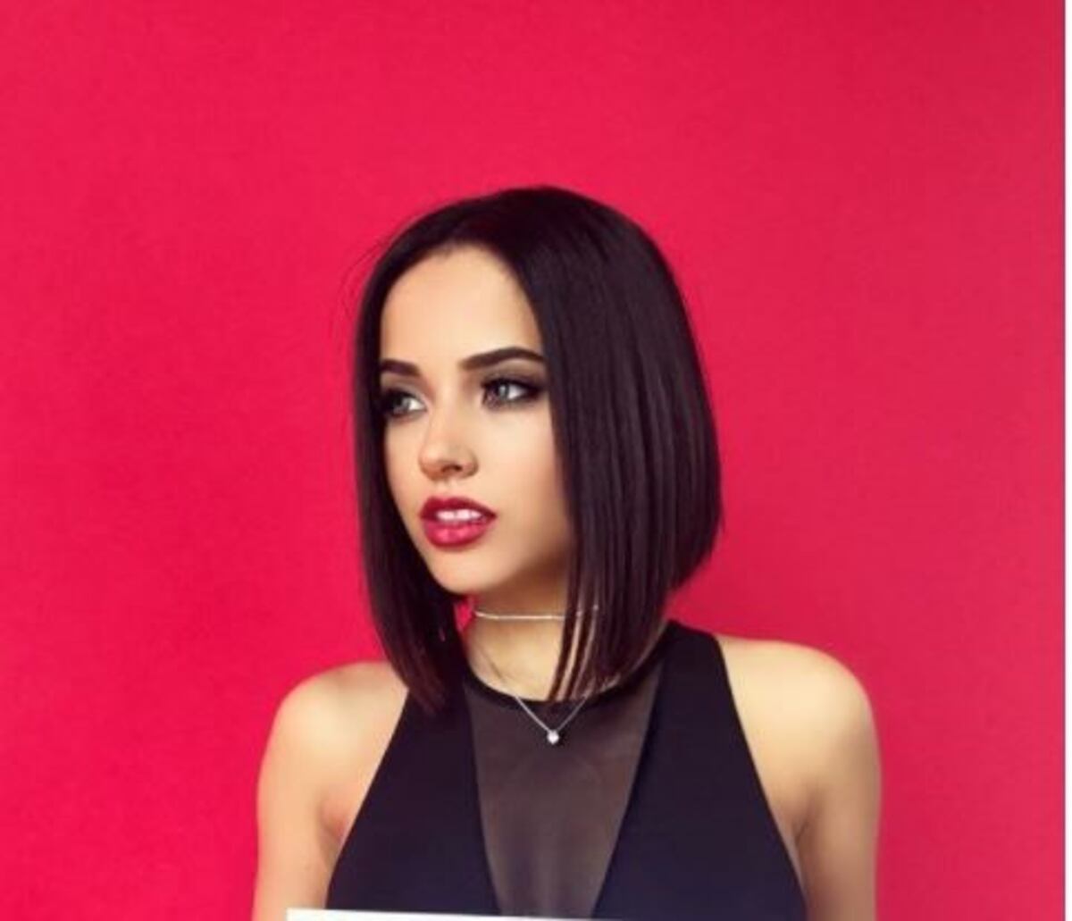 Viral: confundieron a Becky G con una fan y la bajaron del escenario en un show en Buenos Aires