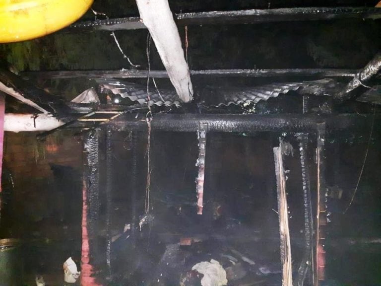 Incendio en una vivienda de Puerto Iguazú.