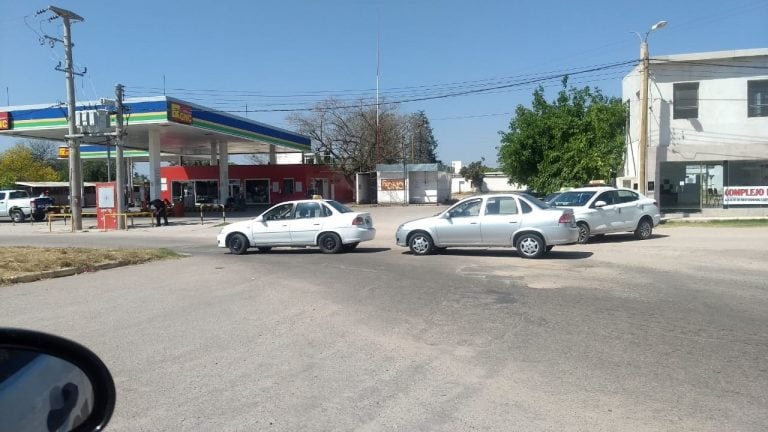 La estación FX es una de las más afectadas por los cortes de taxistas y remiseros. Allí se impide el expendio de GNC