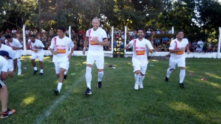 Fútbol solidario en Andresito.