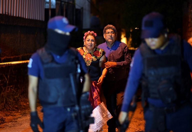 La desolación de la familia que fue atacada (Foto: reuters/ Angel HERNANDEZ)