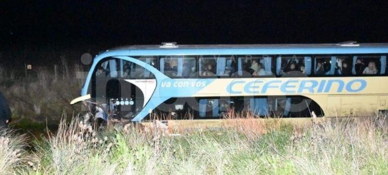 Choque del colectivo El Ceferino en Olavarría