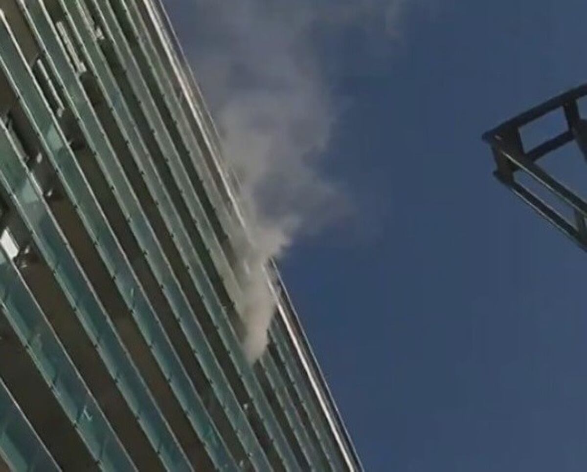 Temor y corridas en el edificio donde vive la abuela de la mujer de Messi por un incendio