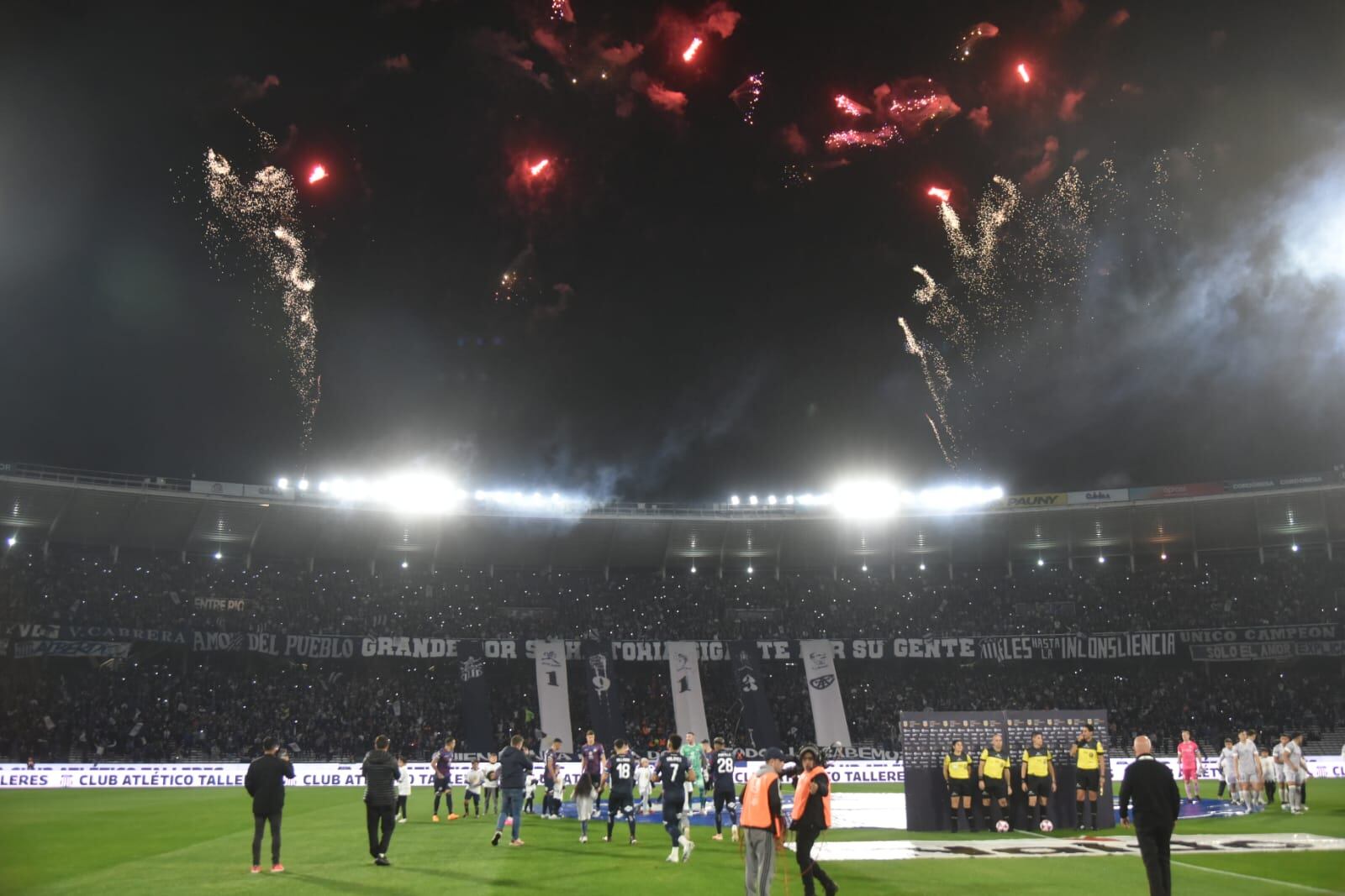 Talleres enfrentó a Godoy Cruz en el estadio Mario Alberto Kempes por la fecha 22 de la Liga Profesional. (Facundo Luque / La Voz)