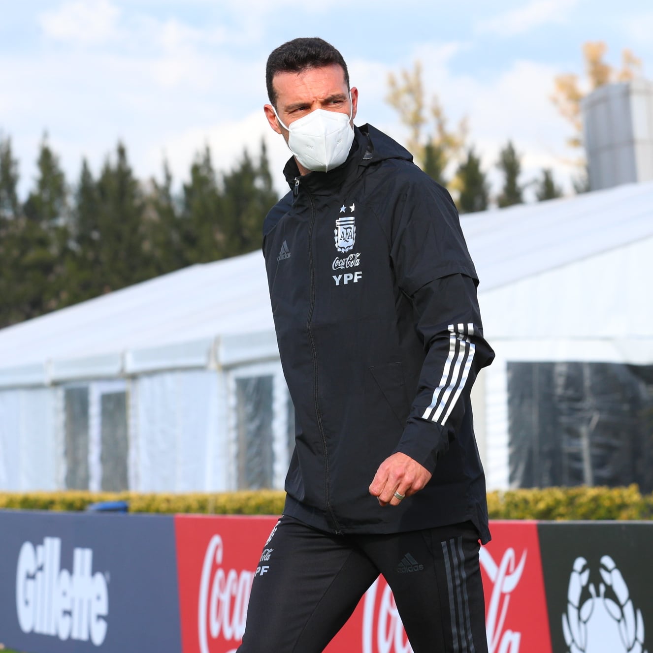 Lionel Scaloni en los entrenamientos de la Selección.