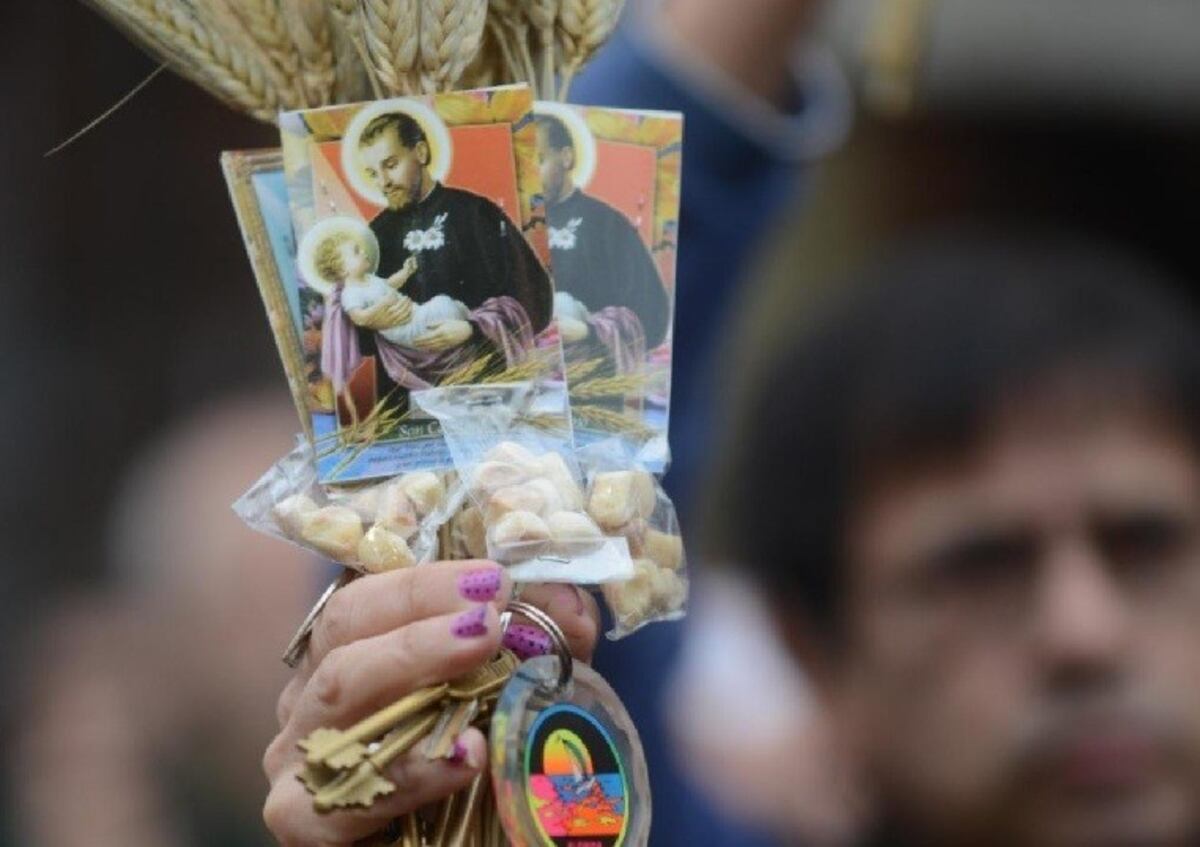 La celebración de San Cayetano: el santuario cerrado y misas televisadas por el coronavirus