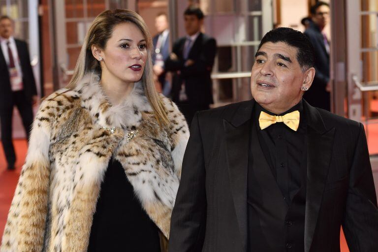 Rocío Oliva y Diego Maradona. Foto: DPA.