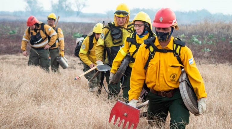 Brigadistas del Parque Nacional Lihué Calel (APN)