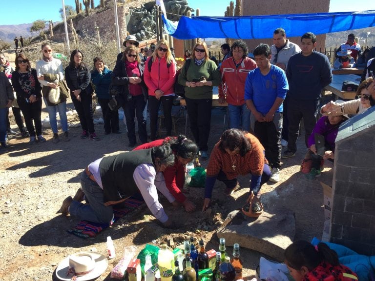 #VivoEnJujuy en la ceremonia de la Pachamama en Humahuaca.