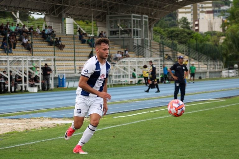 Augusto Schott el jugador de Arroyito en Talleres de Córdoba