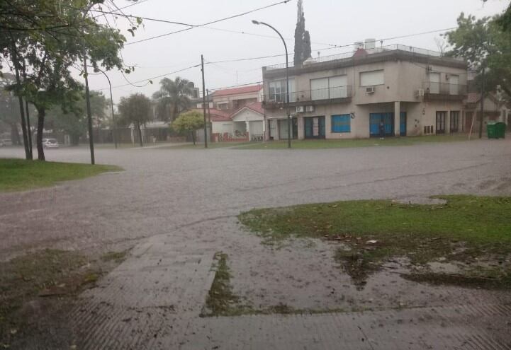 La tormenta en Rosario dejó como saldo 19 anegamientos