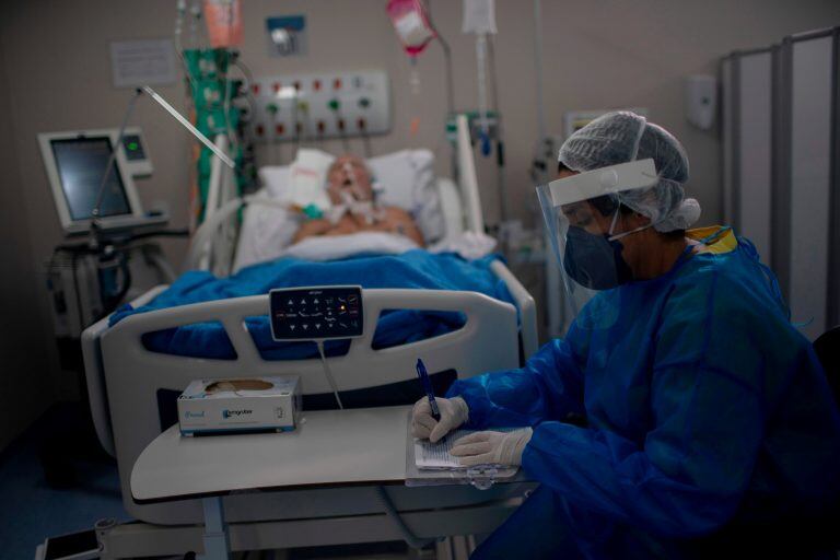 "Tener el grupo sanguíneo A se asocia con un 50% más de riesgo de necesidad de apoyo respiratorio". (Foto: Mauro Pimentel/AFP)