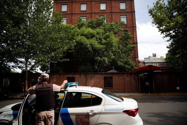 El hotel Faena, donde mataron a uno de los turistas ingleses (AP Photo/Natacha Pisarenko)