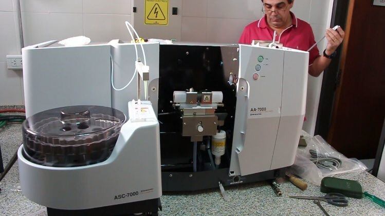 La máquina está instalada en el laboratorio forense del Poder Judicial.