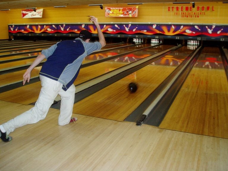 Cierre de un Bowling por la pandemia