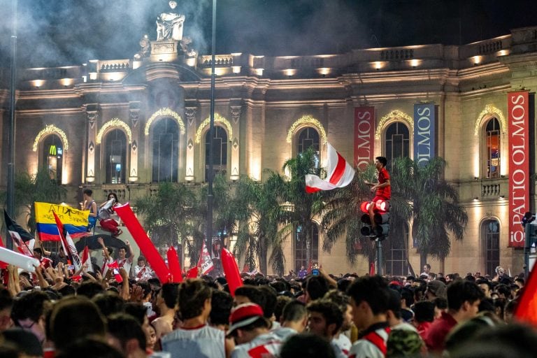 Festejos en Córdoba por River campeón.