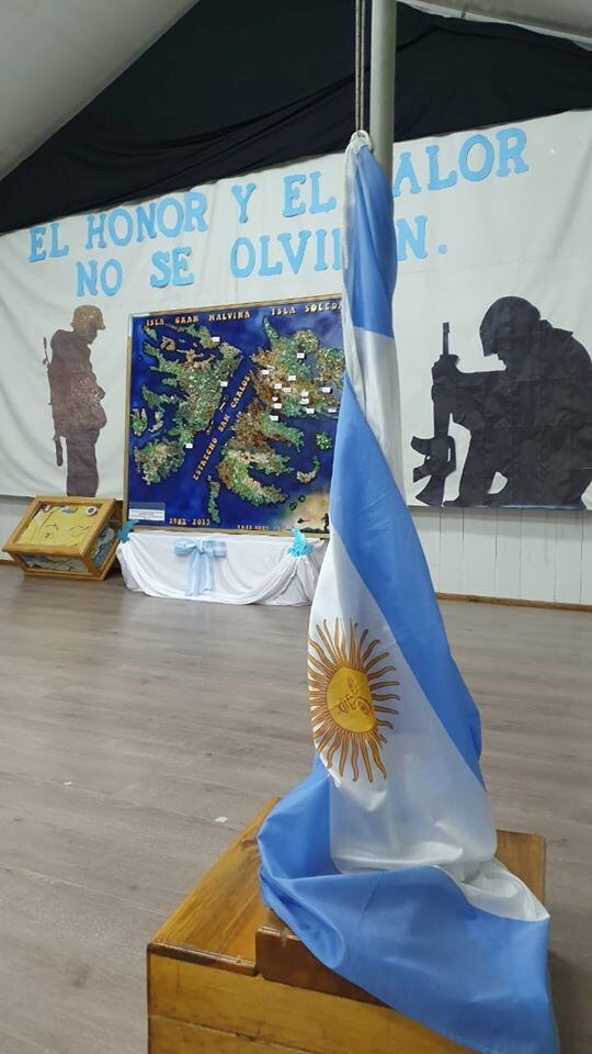 Base "Esperanza" - Homenaje a los Veteranos de la Guerra de Malvinas y caídos en combate.