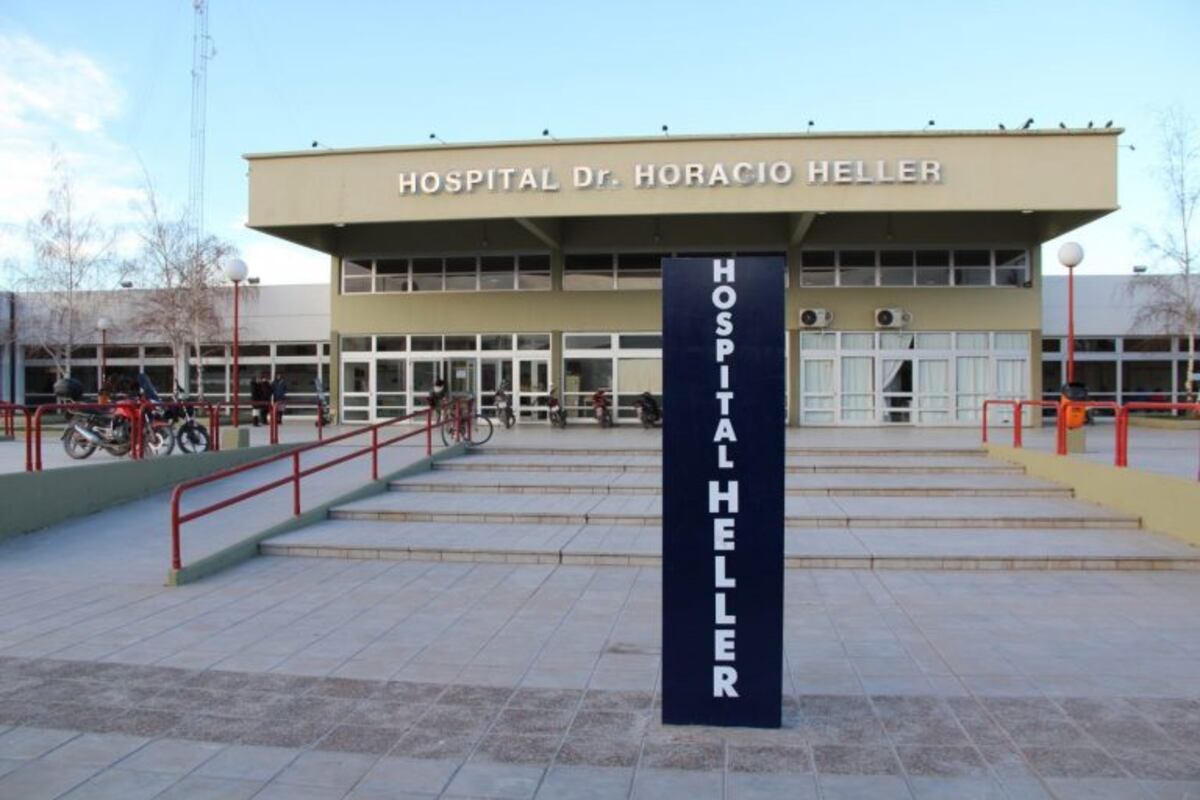 Neuquén: un hombre rompió un vidrio del Hospital Heller y agredió al personal