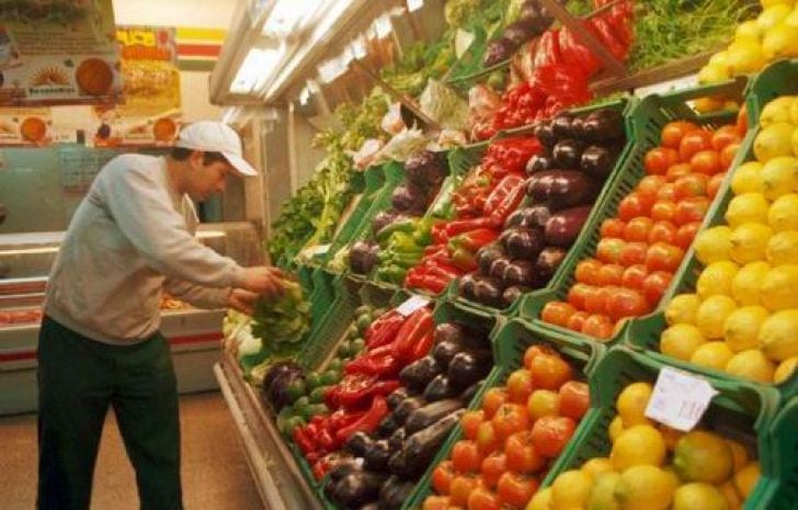 Frutas y verduras, los alimentos que aumentaron.