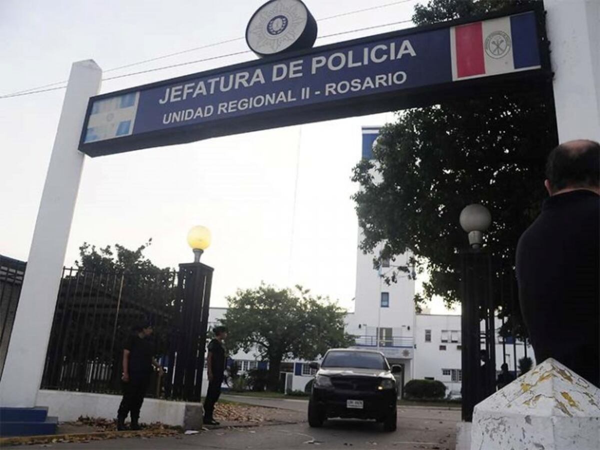 Rosario cambió al jefe de la Policía por décima vez y Adrián Galigani quedó en el cargo