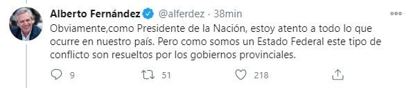 Los mensajes de Alberto Fernández sobre Guernica y el caso Etchevehere. (Twitter)