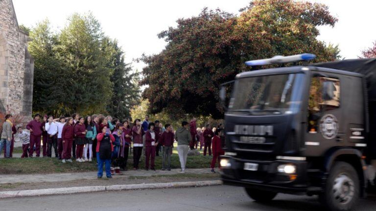 Evacuación tras amenaza de bomba (web).