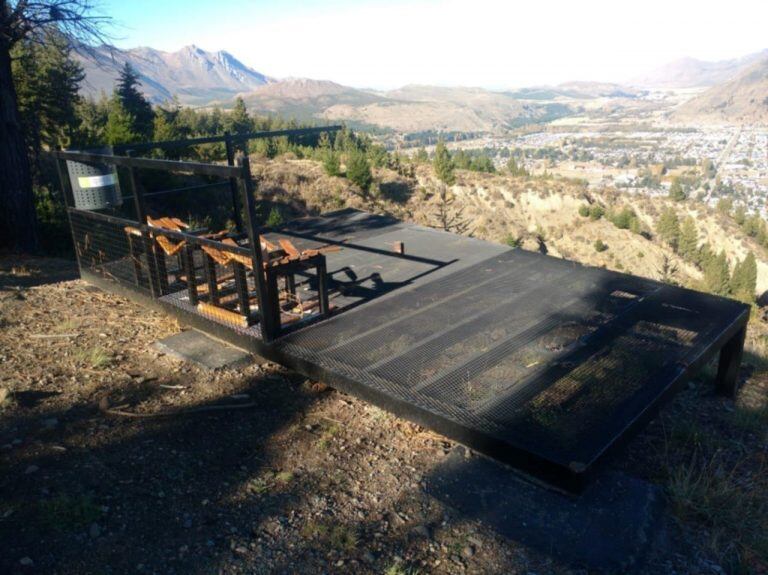 Asi quedó el mirador recientemente inaugurado.