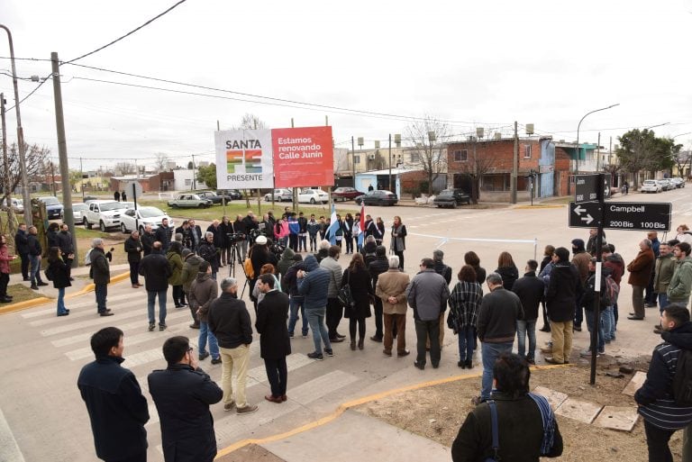 Inauguración de avenida Junín.