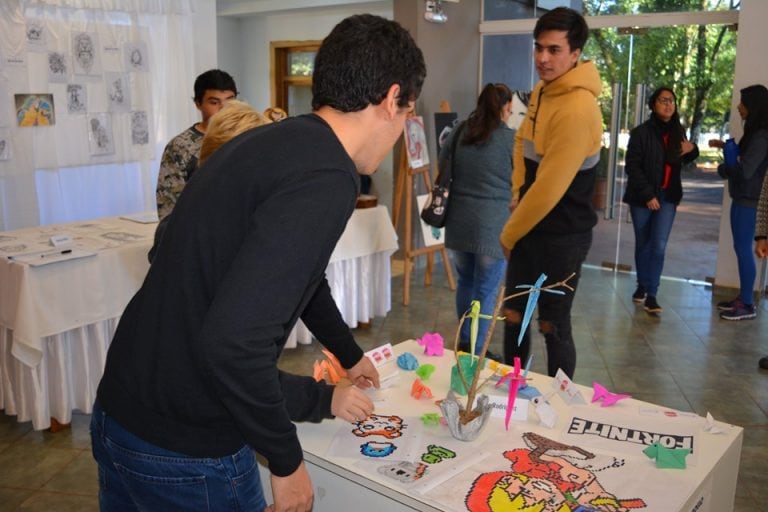 Muestra de arte en Montecarlo.