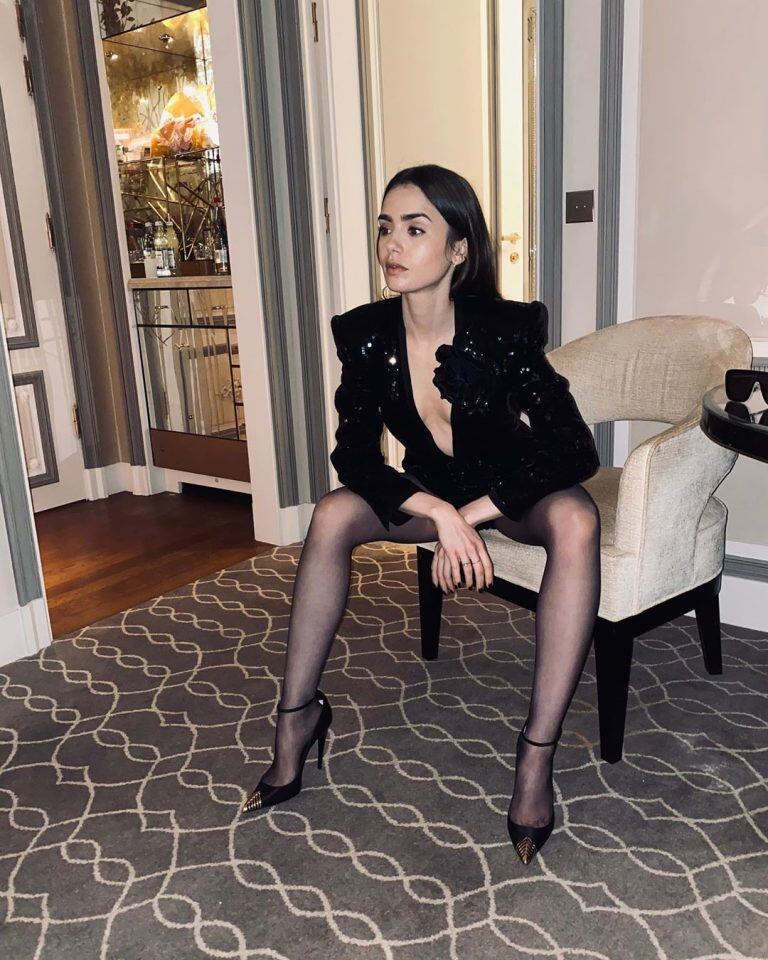 (Instagram/@lilyjcollins)