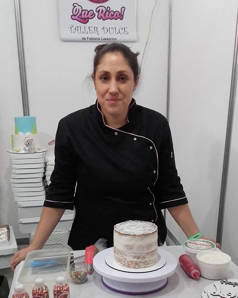 Fabiana Lazzarino, Clase demostrativa de repostería en Alejandría Dolce (facebook)