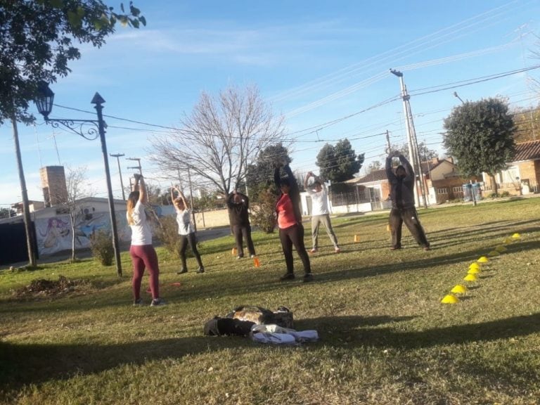 Gimnasia en Plaza Barrio San Martín. Diario Tortuga.