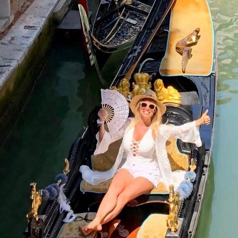 Vicky Xipolitakis en Venecia (Web)