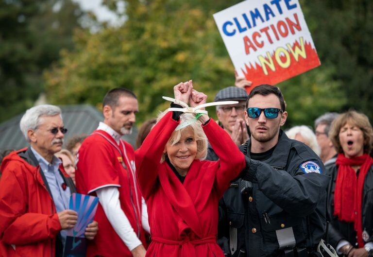 Jane Fonda, arrestada el 25 de octubre de 2019.  (J. Scott Applewhite/AP)