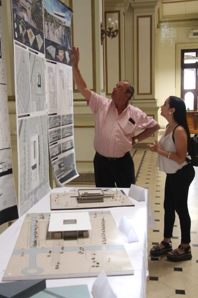 Muestra de maquetas del Campus Universitario de Tres Arroyos (prensa)