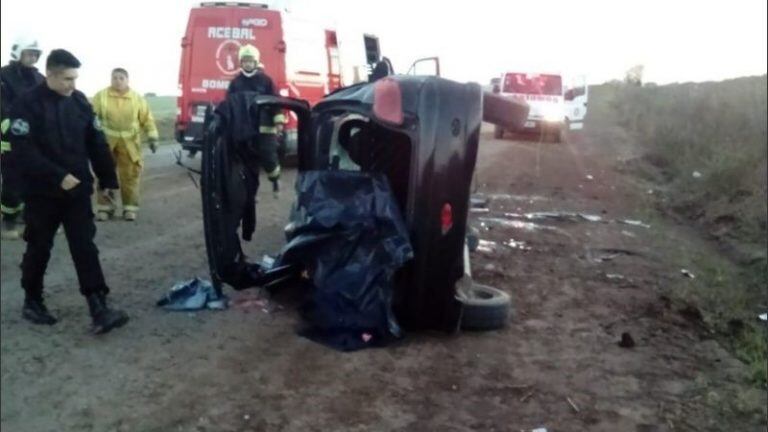 Un muerto al volcar un vehículo en la ruta S20