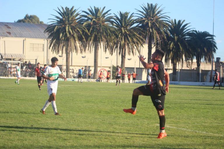 Miguel Sanhueza hizo el segundo gol