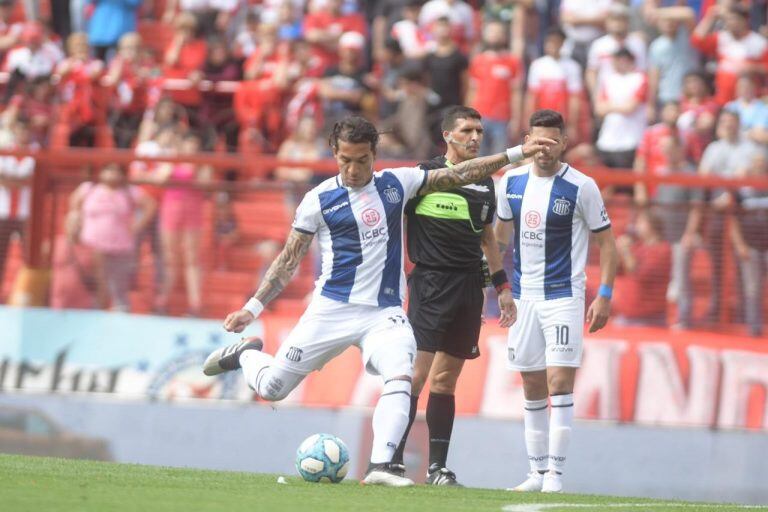 Talleres y Argentinos Juniors, este miércoles en La Paternal.