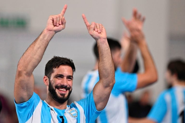 La alegría de Ignacio Pizarro. (Foto: Luis Robayo/AFP)