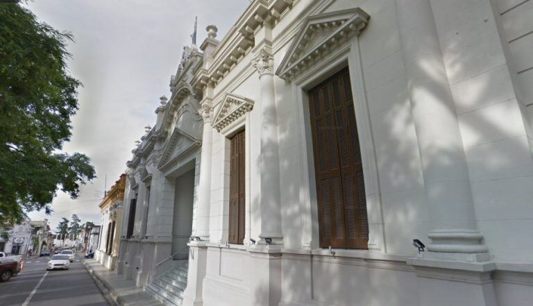 En el Senado de la Provincia se detectaron tres casos de coronavirus.