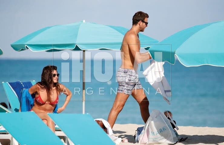 "Jujuy" Jiménez y Del Potro celebraron su primer año de novios a puro amor en Miami (Foto: Grosby Group)