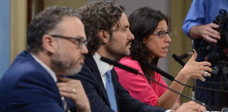 Matías Kulfas, Santiago Cafiero y Paula Español (Foto: Emmanuel Fernández)