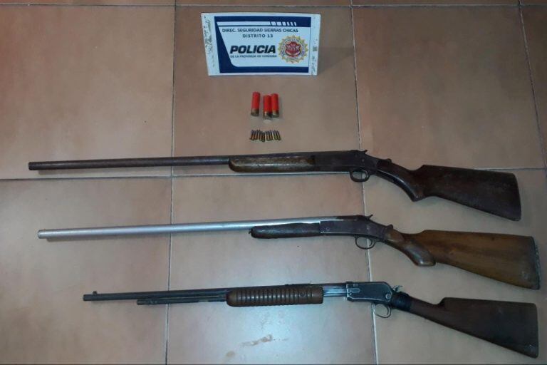 Armas de fuego secuestradas en Unquillo.