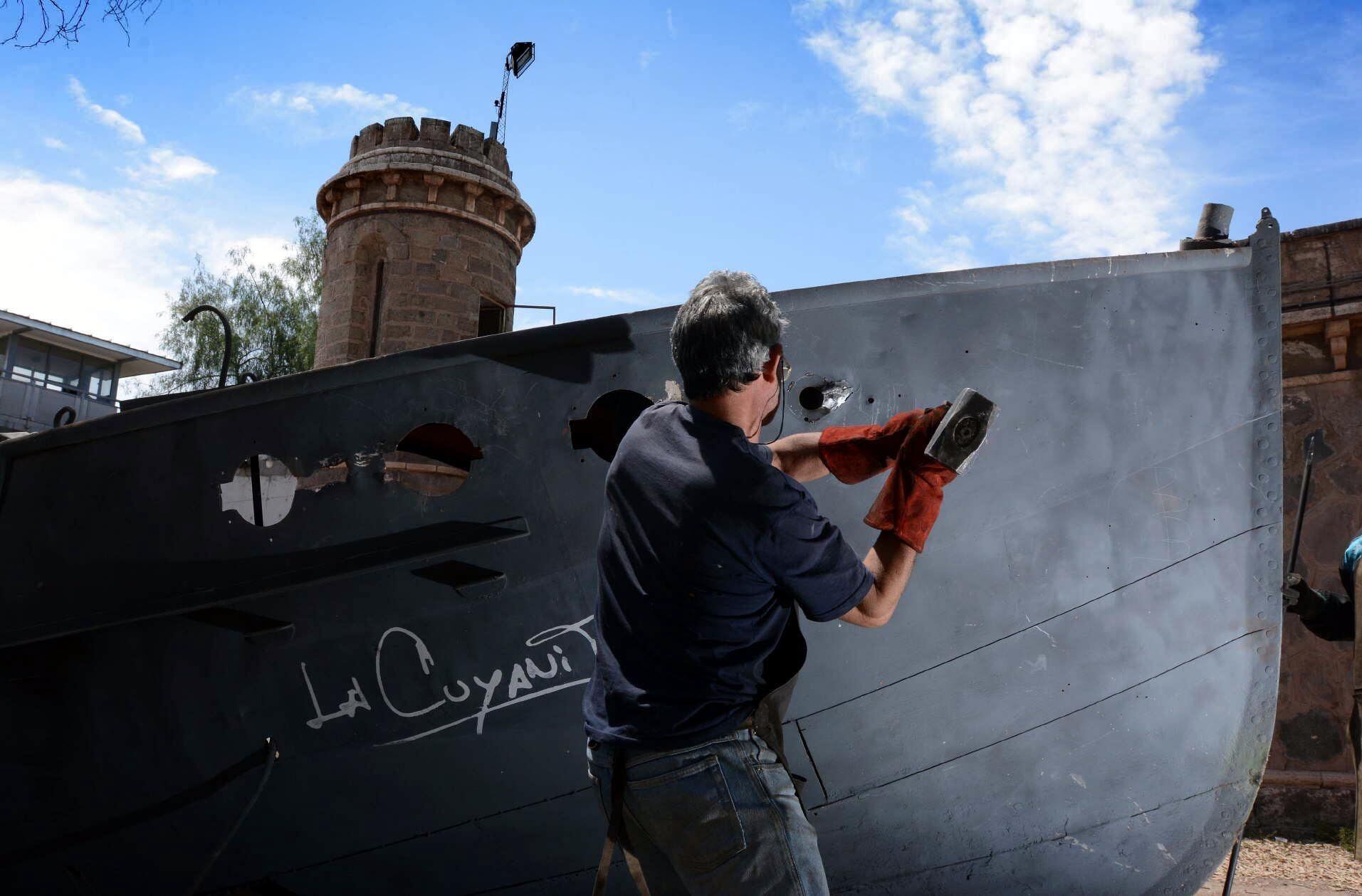 Filippo se ofreció a restaurar el Cóndor del Acceso Este sin costo: “Es una obligación como artista”. Foto: Los Andes.