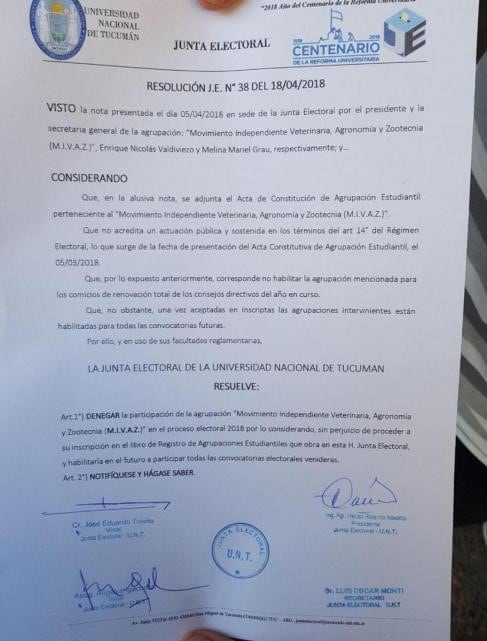 Por el "incumplimiento" del artículo 14, la Junta Electoral denegó el derecho a participar de los comicios.